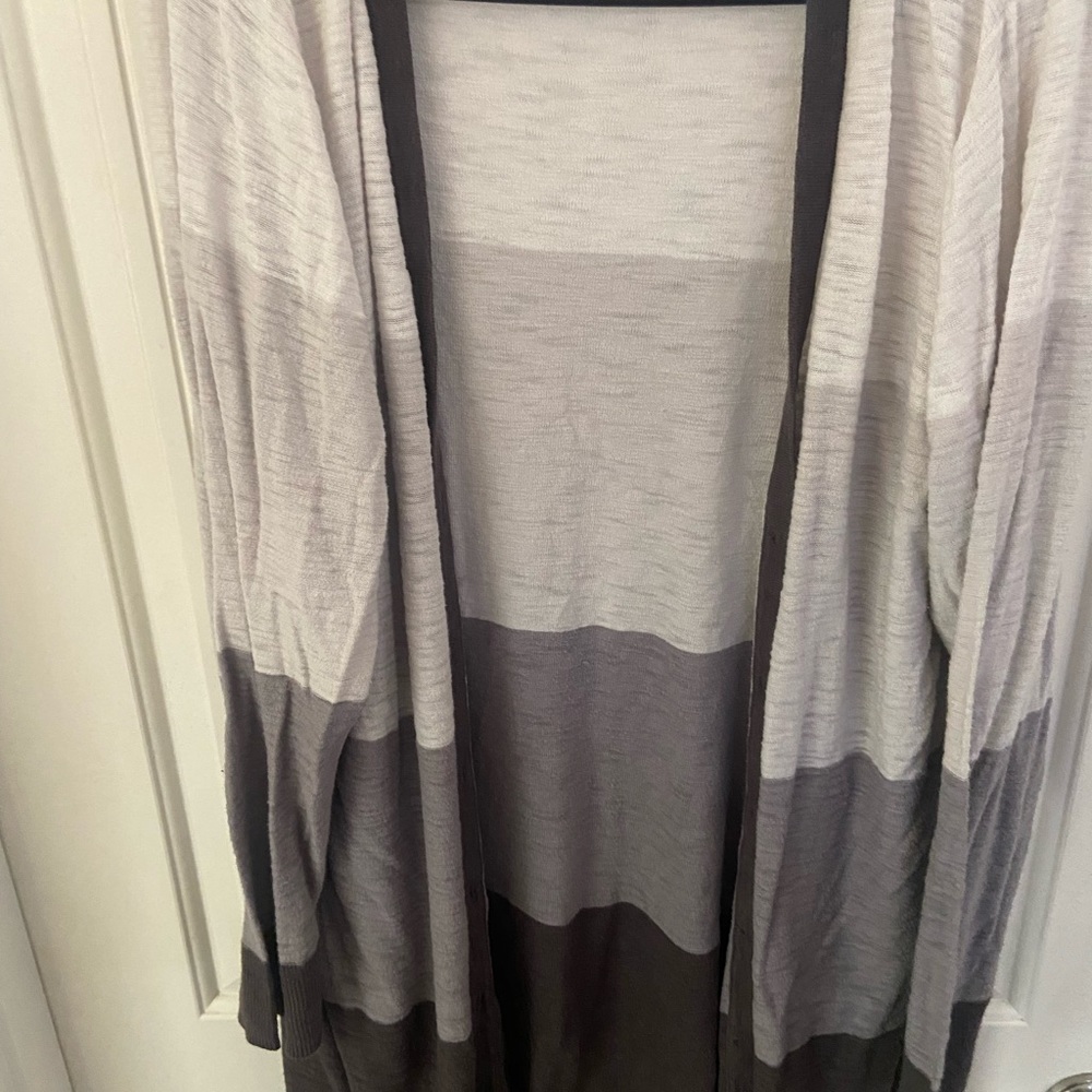 3x cardigans
